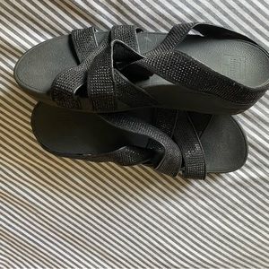Black sandals 8